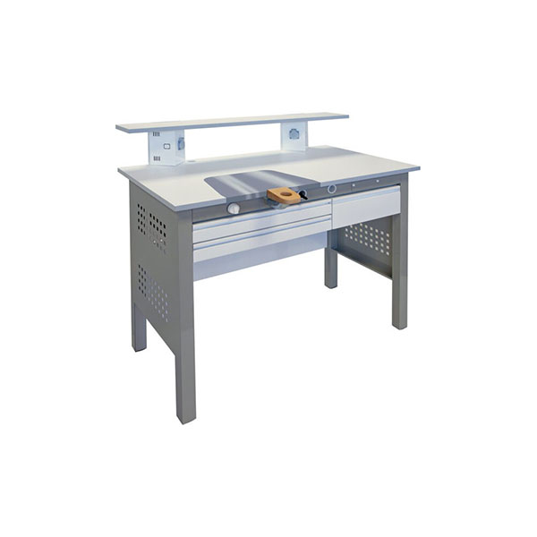 etabli-table-de-travail-de-laboratoire-mestra